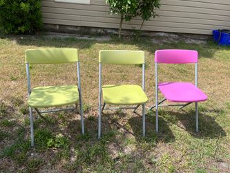 Folding chairs (3)
