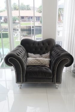 Elegant Black Velvet Armchair Couch