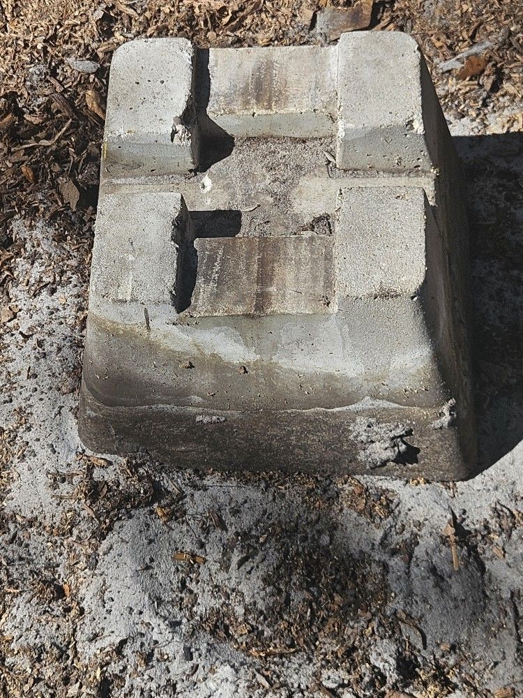 concrete deck blocks