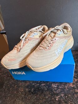 HOKA Men’s Walking Shoes, Size 10, Fresh & Clean, From Non Smoking, No Pet home