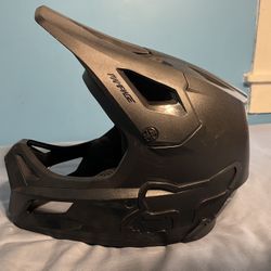 youth small rampage mtb helmet 