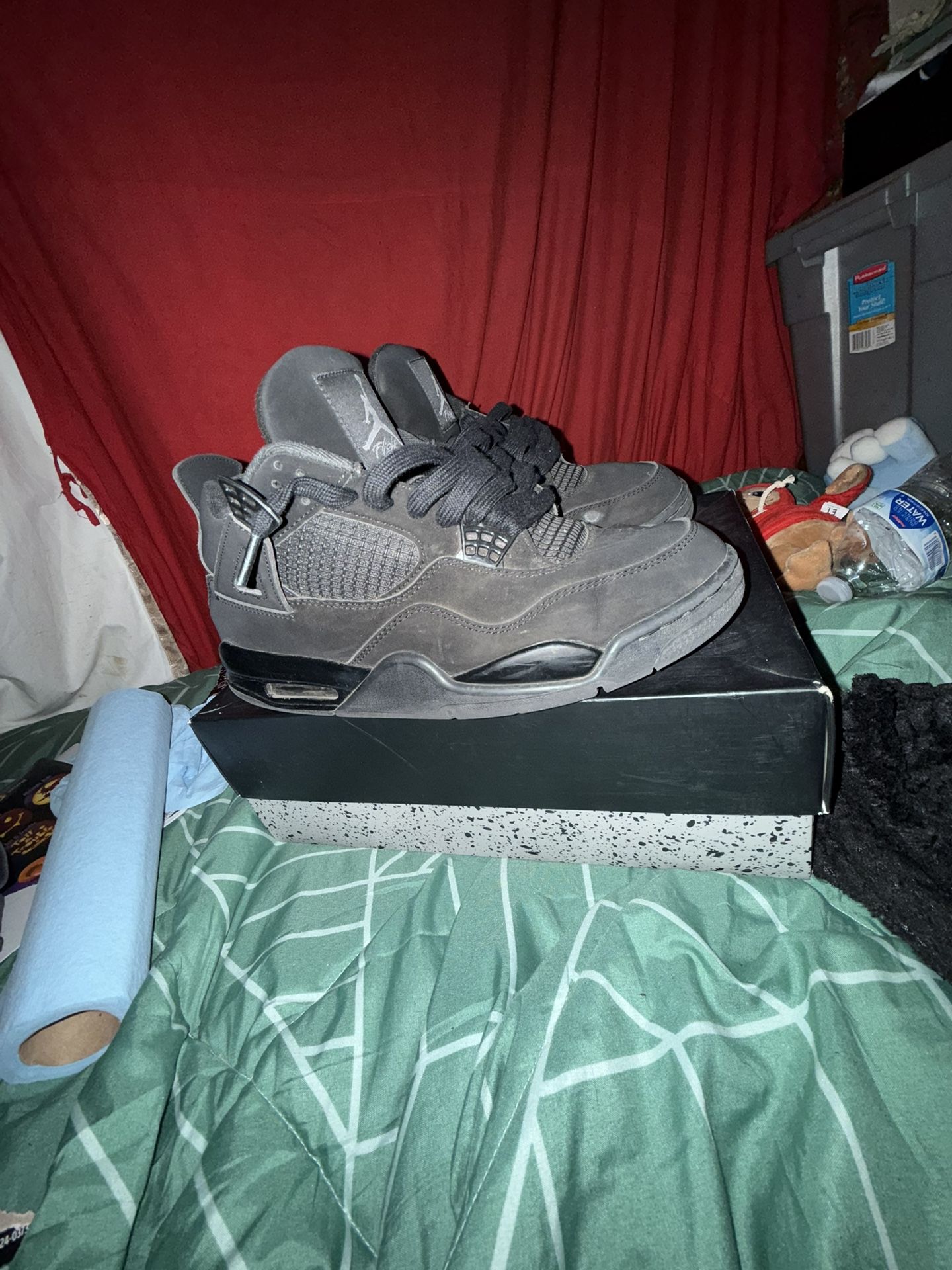 Black Cat 4’s Size 11