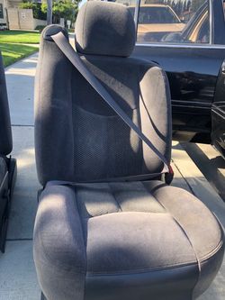 Asiento de Chevy Silverado lado del pasajero