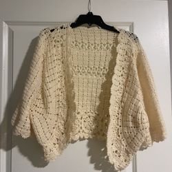 Crochet Shrug Handmade Cream Color Beautiful Rose Design