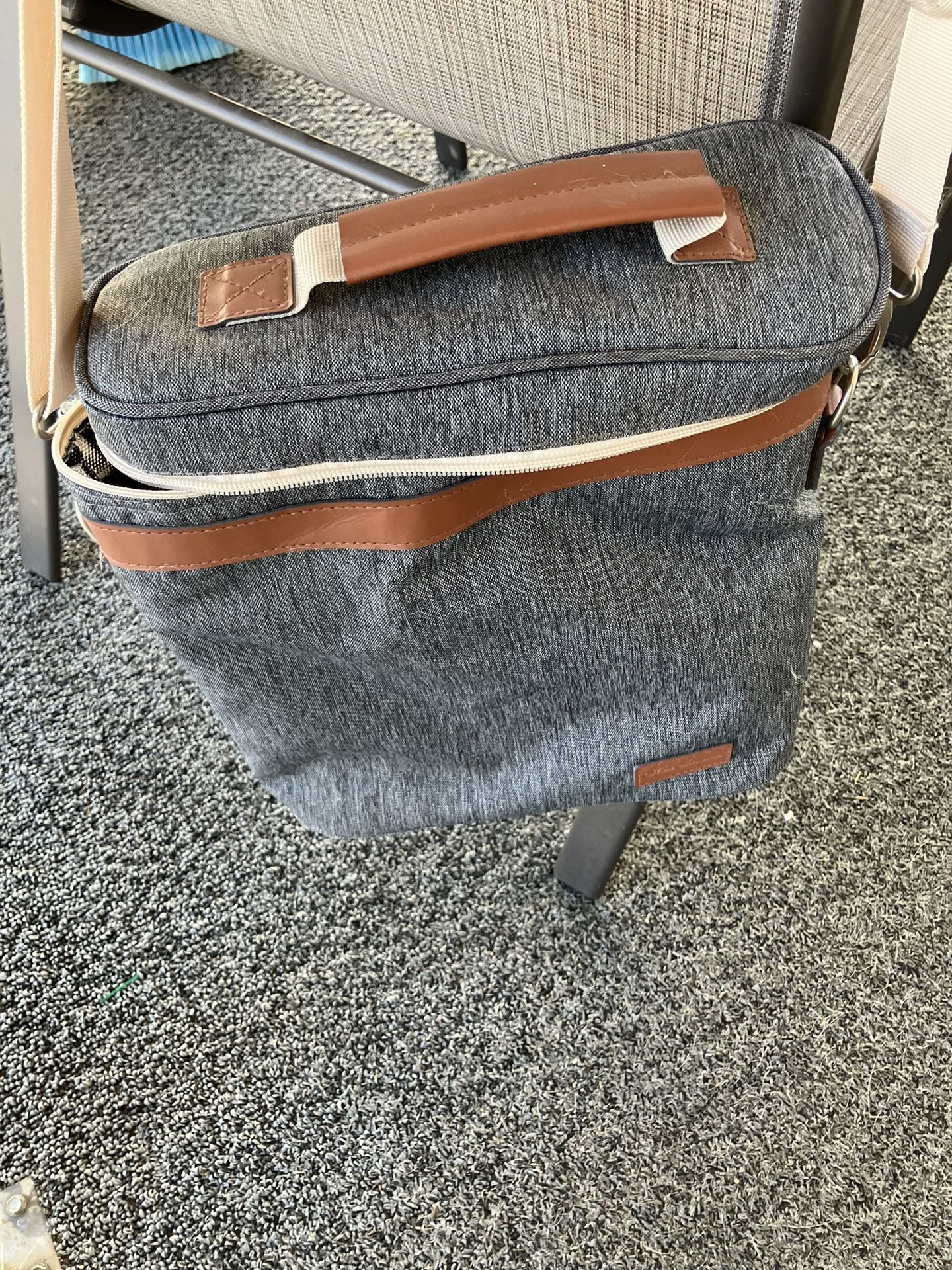 Wine Carrying Bag- Holds 3 Bottles