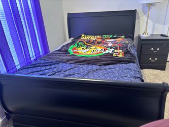 Bedroom set