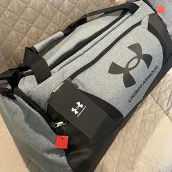 New Medium Duffle Bag Under Armour