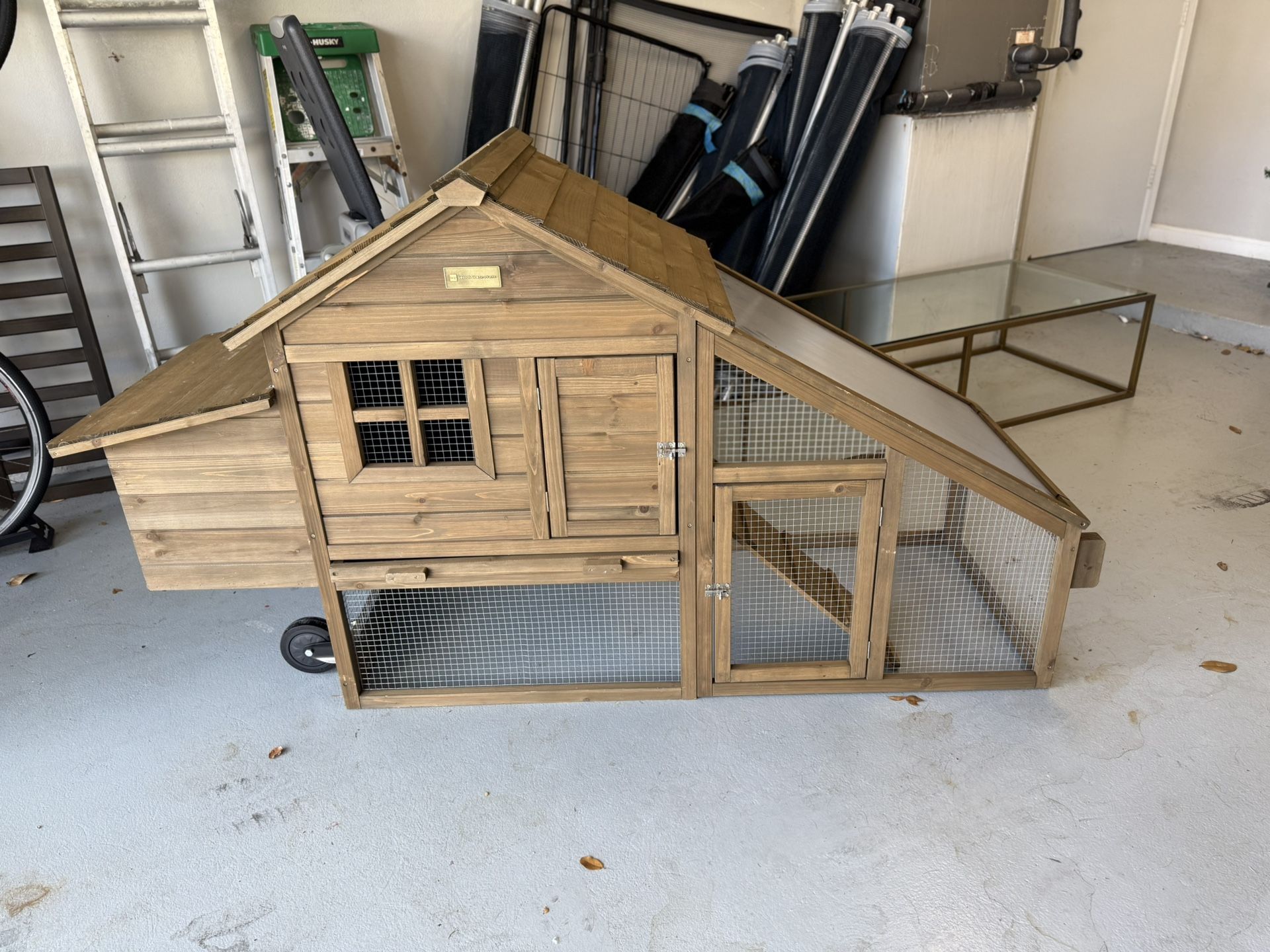 Brown Chicken Coup BCP