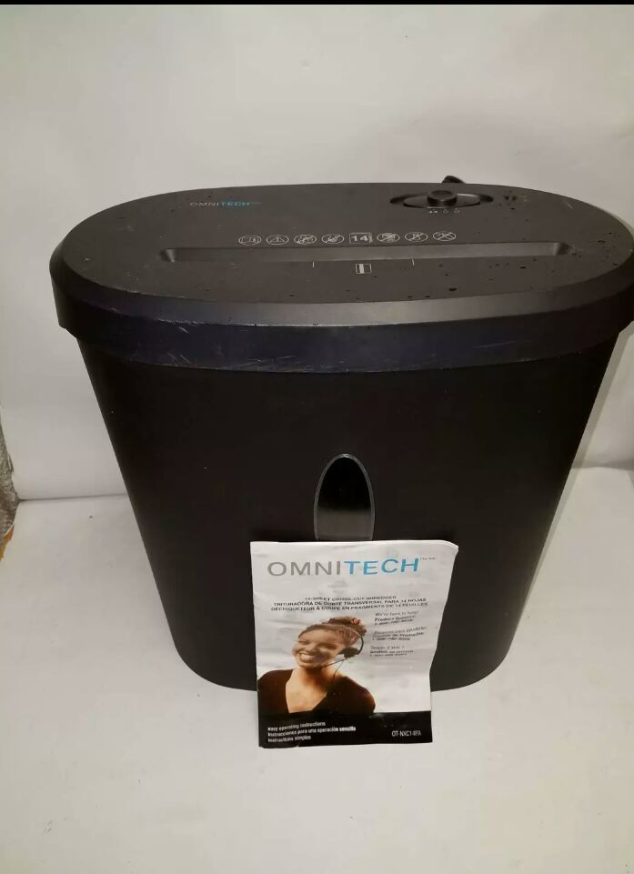 Omnitech shredder 16 sheets. Great condition