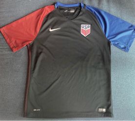 Nike USA Soccer Jersey Men’s Size Large L