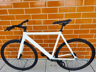 6KU URBAN TRACK ALUMINUM FIXIE BIKE LIKE "NEW"