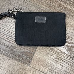 Coach Wristlet (black)