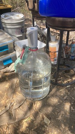 Glass water jug 5 gallon with handle