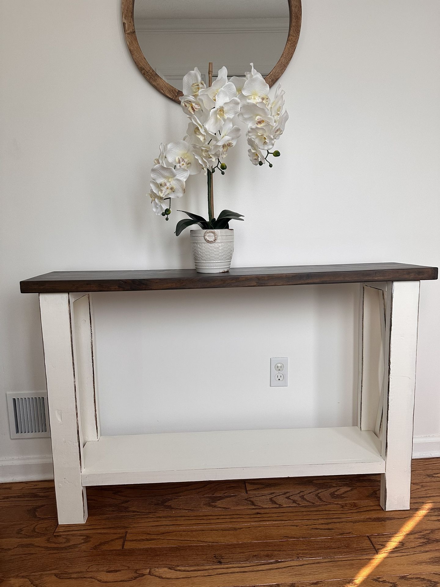 Farmhouse Table 