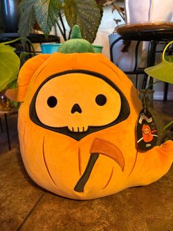 Squishmallows Otto Halloween Pumpkin Reaper Plush