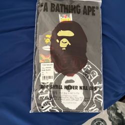 a Bathing Ape T 