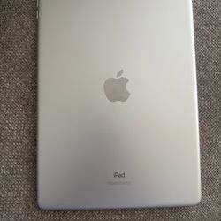 iPad 7th Generation 32GB