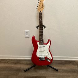 Fender Squier  Mini . Electric Guitar 