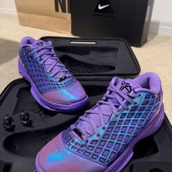 Kobe 3 Low AS Warning Label Size 9.