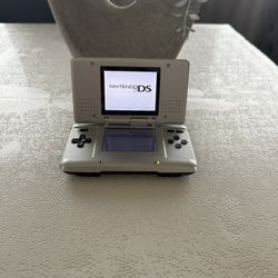 Nintendo Ds. 