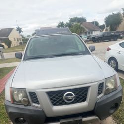 nissian x terra 4x4 2011