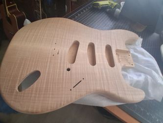 Warmoth Flametop.Non pickguard SSS Stratocaster body...NEW.....$350