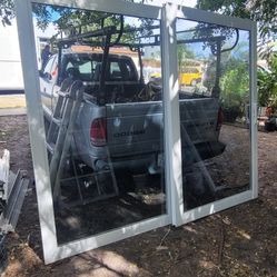 # Puerta Corrediza Alto Impacto 96 X80 