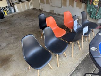 Set Of 8 Chairs