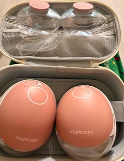 Momcozy Wearable Breast Pump Set