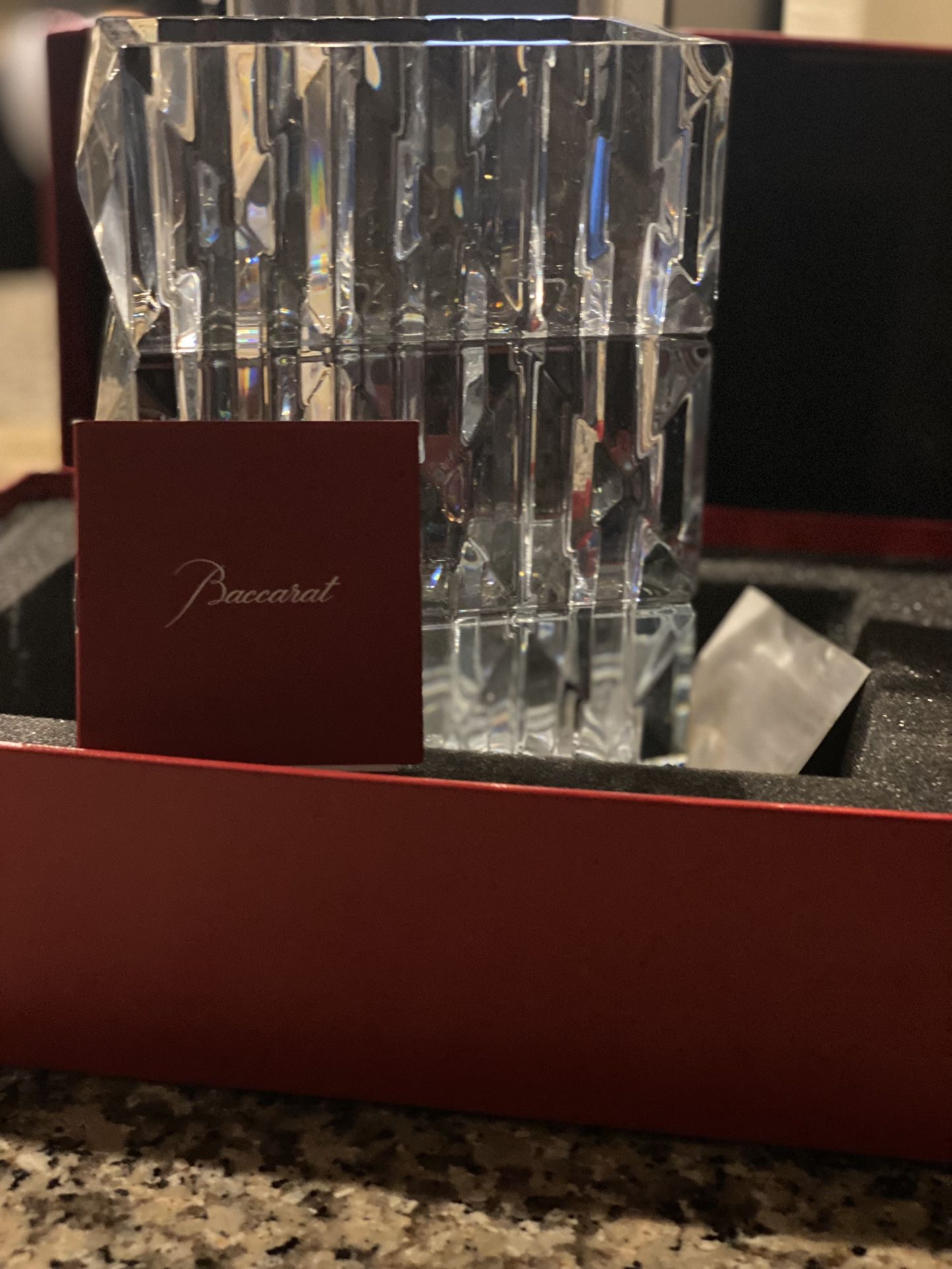 Baccarat Louxir Vase 200