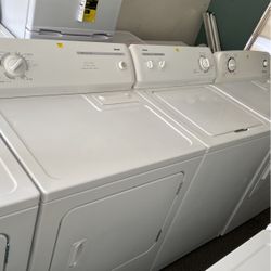 Kenmore Washer And Gas Dryer Set