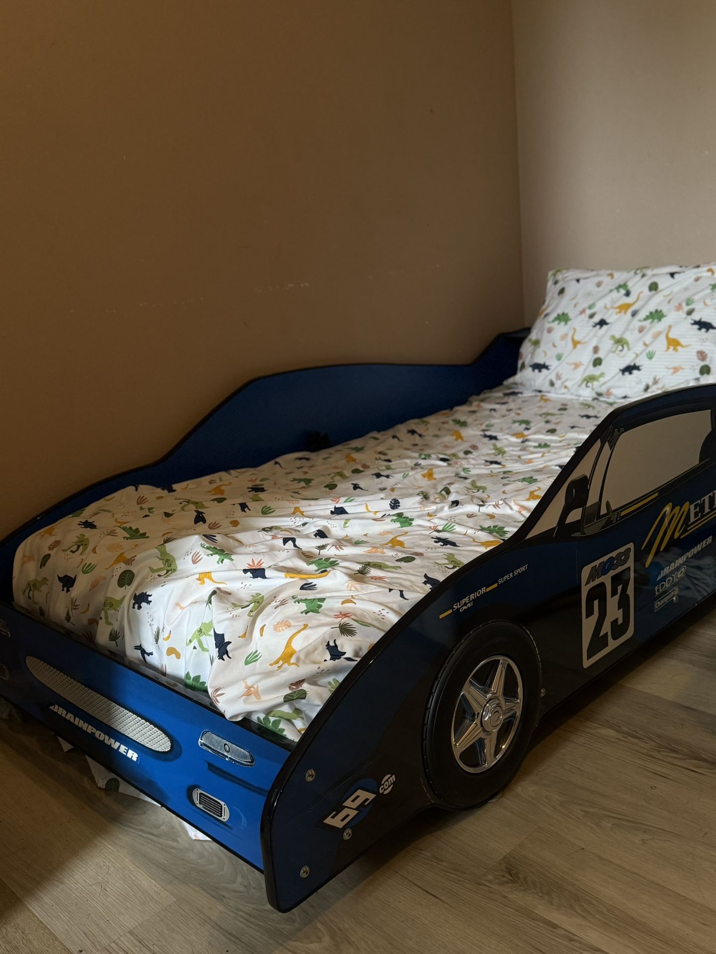 Car Bed Frame, Sheets and Bedcover 