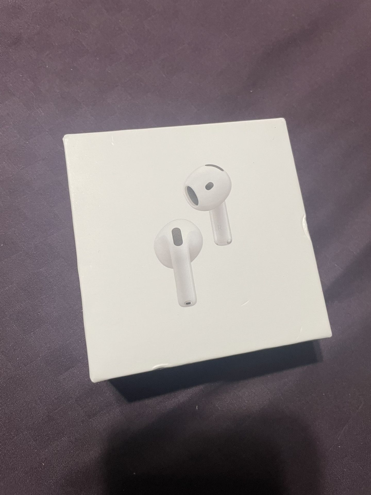 Airpod 4’s with active noise cancellation