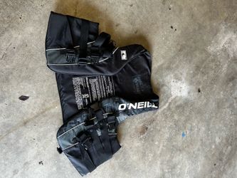 O'Neill adult xxxl life vest