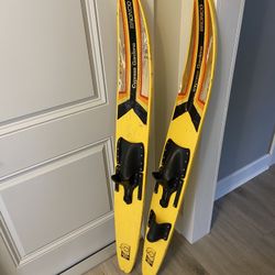 Vintage Cypress Garden wooden skis