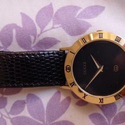 Gold PLATED GUCCi Watch
