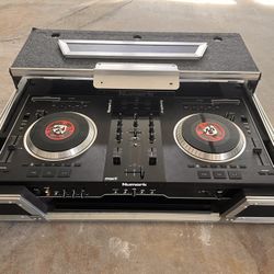 Numark NS7FX 2010s - Black