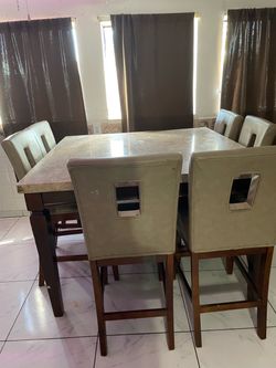 Counter Height Dining Table Set with 6 Chairs