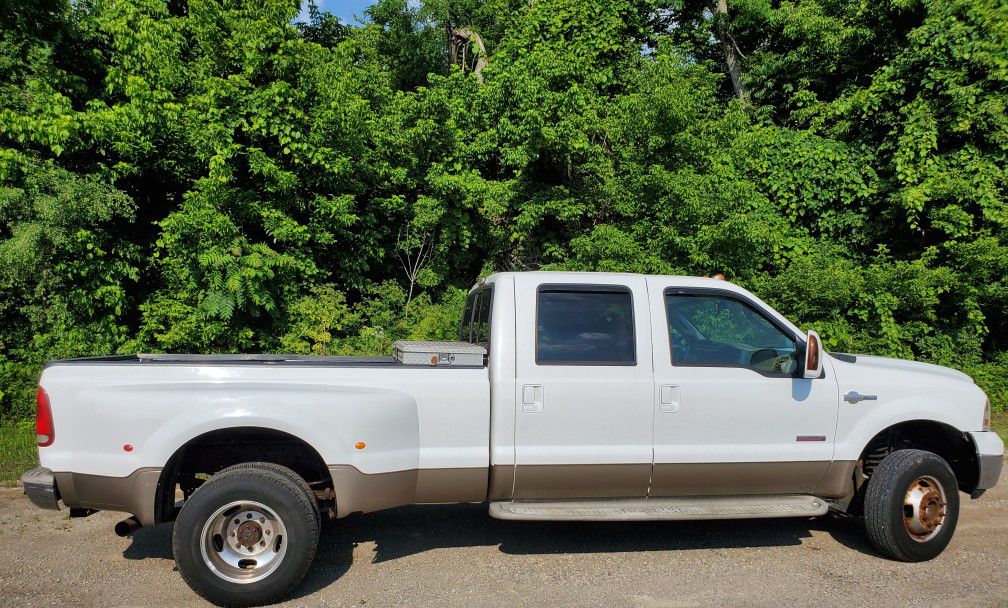 2007 Ford F350 6.0 TURBO DIESEL DUALLY KING RANCH PACKAGE 176K
