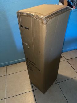 Big Daddy Plush Chair
