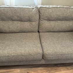Triple Seat couch 