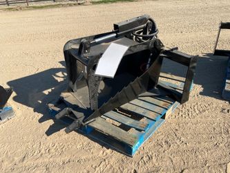 2025 GIYI SGB20 20" GRAPPLE BUCKET. s/n:DSZCZD251030 --(LOCATED IN MADERA, CA)--