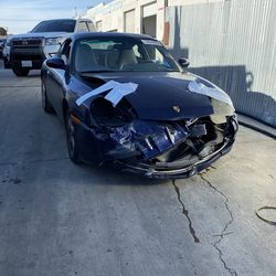 1(contact info removed) Porsche 996 911 Carrera PARTOUT