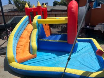 Water jumper slide