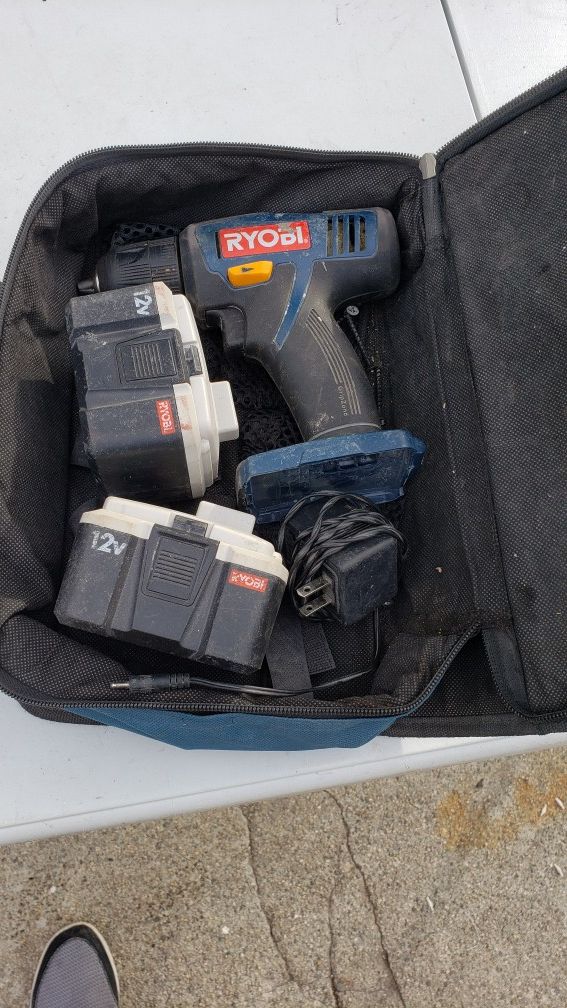 Ryobi 12v drill