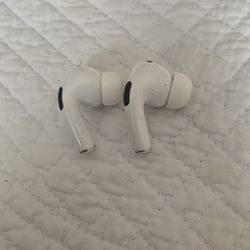 Right Ear AirPod Pro 