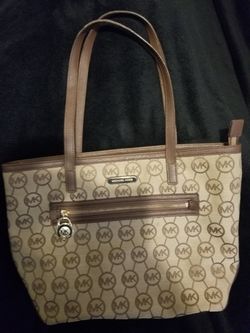 Michael kors tote