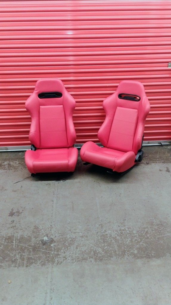 Universal Left and Right Reclining Vinyl and Leather Bottom Mount Seats in Red