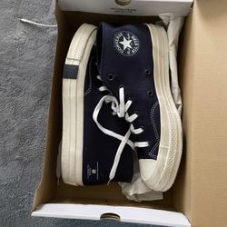 UNDEFEATED CONVERSE MID • Size 9