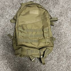 New Never Been Used Highland Tactical Stealth Heavy Duty Backpack MOLLE WEB HOOK-LOOP Green USA NWT